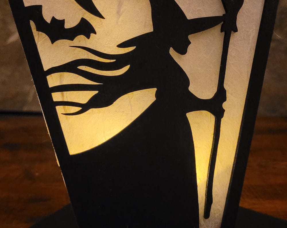 Halloween Tea Light Stand Witch.